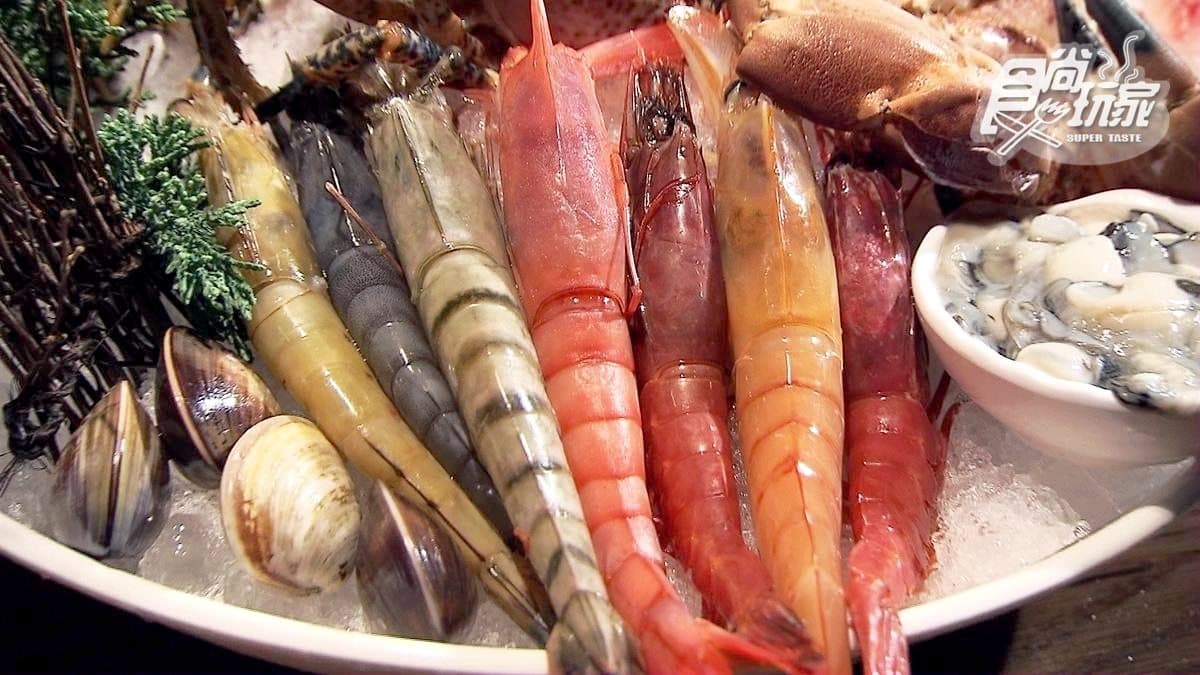 網路零負評!這家火鍋必吃麵包蟹、法國藍龍蝦、「六色蝦」,每一口都鮮甜 網路零負評!這家火鍋必吃麵包蟹、法國藍龍蝦、「六色蝦」,每一口都鮮甜