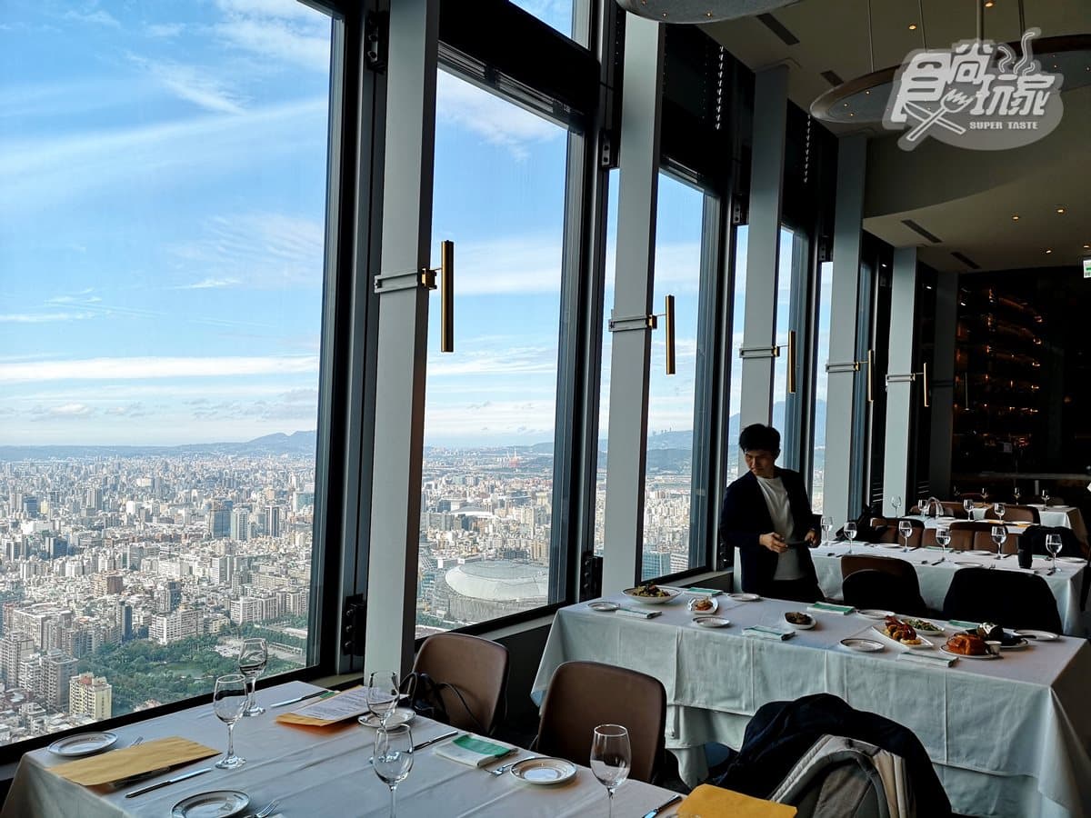 【新開店】連《慾望城市》也愛!美國「大尺寸」頂級牛排館來台 47樓景觀成亮點 【新開店】連《慾望城市》也愛!美國「大尺寸」頂級牛排館來台 47樓景觀成亮點
