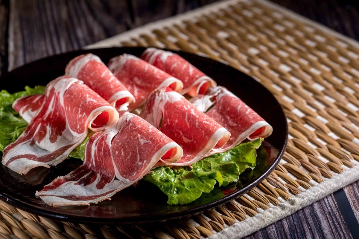 越式火鍋吃過沒?復古「鐵帽子鍋」 6大湯頭成亮點 越式火鍋吃過沒?復古「鐵帽子鍋」 6大湯頭成亮點
