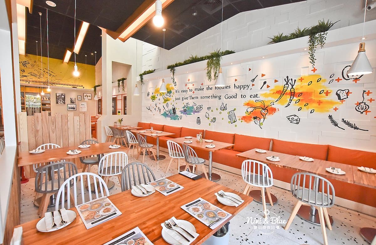 就像在大自然中用餐!台中「森林系」餐廳又一家 必拍超美綠色植栽牆 就像在大自然中用餐!台中「森林系」餐廳又一家 必拍超美綠色植栽牆