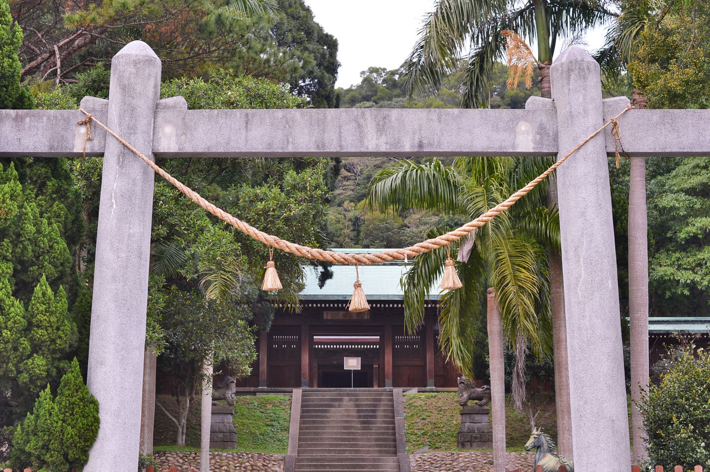 不說你不知!全台最有哏神社這3間:雙十鳥居、許願不倒翁、水泥祭器庫 不說你不知!全台最有哏神社這3間:雙十鳥居、許願不倒翁、水泥祭器庫