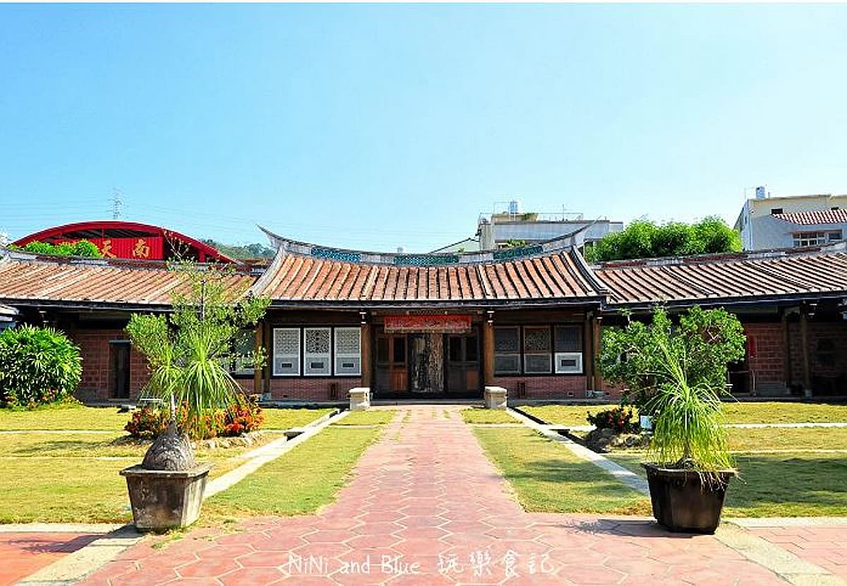 霧峰一日遊4亮點:百年花園古豪宅、3D地景彩繪、貓頭鷹教堂、肉嗲 霧峰一日遊4亮點:百年花園古豪宅、3D地景彩繪、貓頭鷹教堂、肉嗲