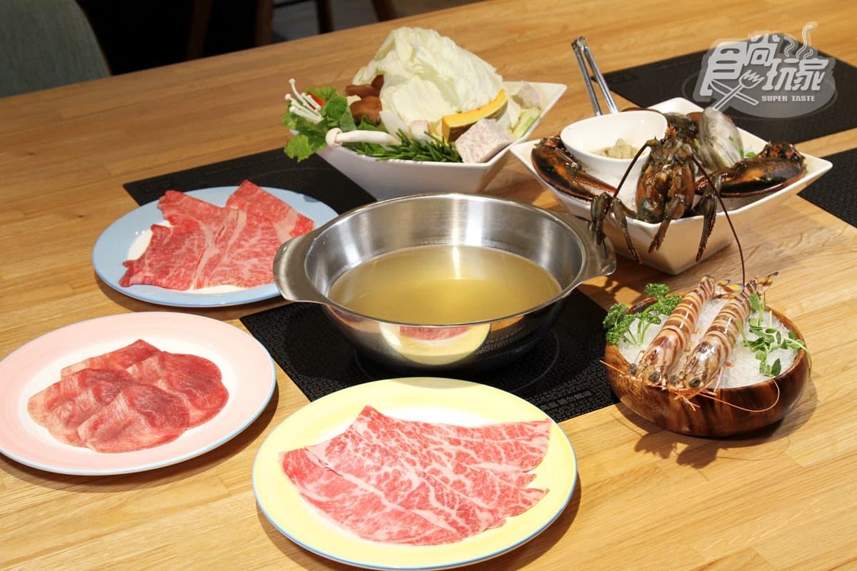 【新開店】活龍蝦只賣499!鍋物超狂CP值→身分證「5、6、8」中2碼,送2隻澎湖大明蝦 【新開店】活龍蝦只賣499!鍋物超狂CP值→身分證「5、6、8」中2碼,送2隻澎湖大明蝦