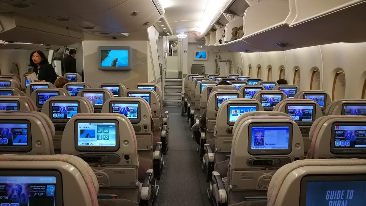 一生要爽一次!全球最奢華阿聯酋A380商務艙,餐酒任點,空姐幫你鋪床 一生要爽一次!全球最奢華阿聯酋A380商務艙,餐酒任點,空姐幫你鋪床