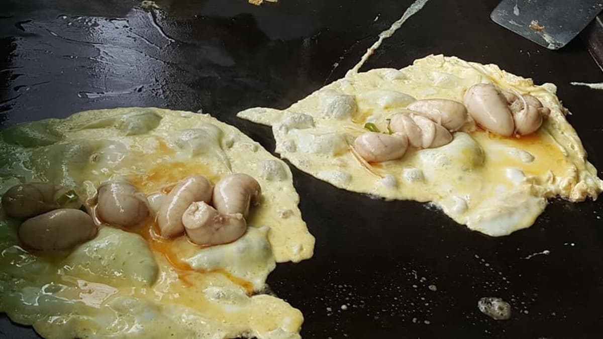 透早就在「吃雞雞」!早餐店超狂「雞佛蛋餅」吃了「並蹦叫」? 透早就在「吃雞雞」!早餐店超狂「雞佛蛋餅」吃了「並蹦叫」?