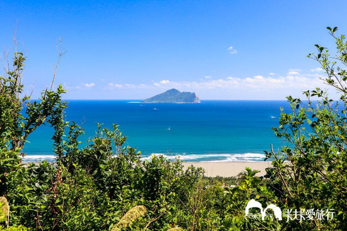 宜蘭祕境觀景台!一覽蘭陽平原「蟾蜍山景觀台」迷人海景、百萬夜景都有 宜蘭祕境觀景台!一覽蘭陽平原「蟾蜍山景觀台」迷人海景、百萬夜景都有