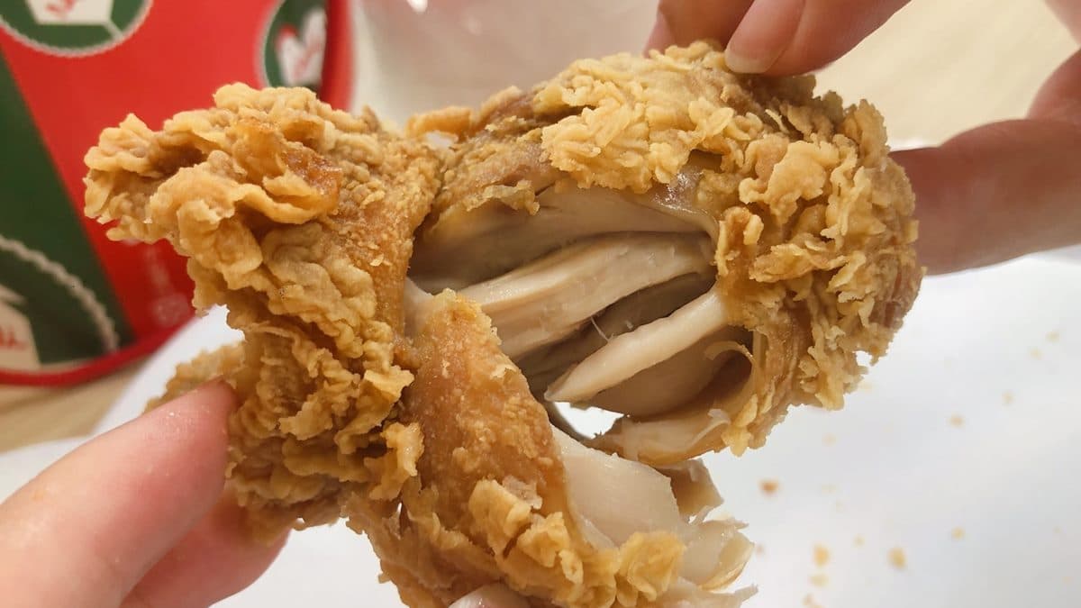 炸雞控衝拿坡里惹!13種獨家口味+30公分長薯,怒吃一輪 炸雞控衝拿坡里惹!13種獨家口味+30公分長薯,怒吃一輪