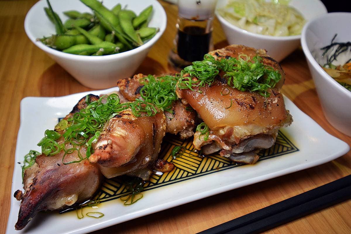 【新開店】「鮭魚卵」滿到掉出來合理嗎?還可穿日式浴衣拍照 【新開店】「鮭魚卵」滿到掉出來合理嗎?還可穿日式浴衣拍照