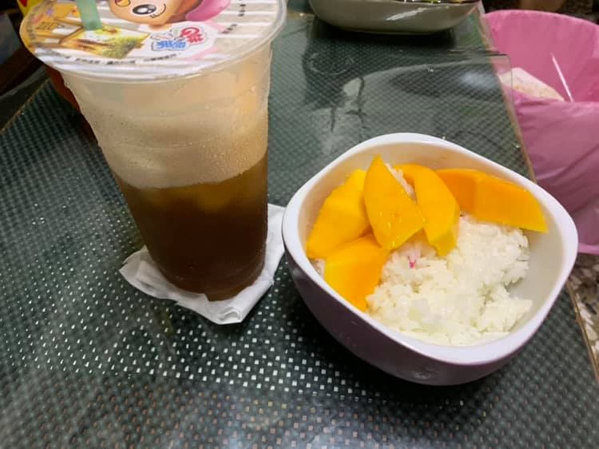 芒果控崩潰!台南出現「吃芒果加白飯」還要淋上「醬油」更提味? 芒果控崩潰!台南出現「吃芒果加白飯」還要淋上「醬油」更提味?