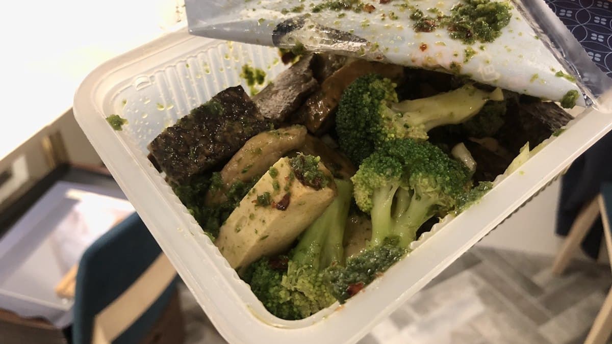 光看就流口水「脆皮煎餃」!無澱粉炒飯、搖滷味,北車吃得到 光看就流口水「脆皮煎餃」!無澱粉炒飯、搖滷味,北車吃得到