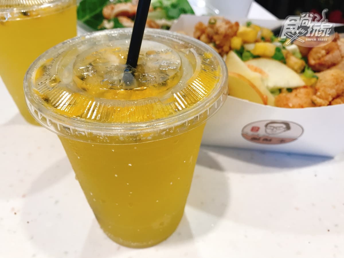 「爆量蔬果」鹹酥雞?超特別炸蘋果、鹹酥雞沙拉免費加8種配料! 「爆量蔬果」鹹酥雞?超特別炸蘋果、鹹酥雞沙拉免費加8種配料!