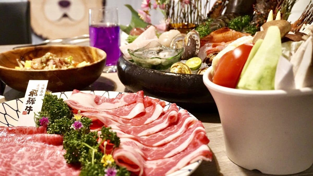 8月限定!超狂「和牛吃到飽」,還吃得到天使紅蝦、葡萄蝦、鮮蚵 8月限定!超狂「和牛吃到飽」,還吃得到天使紅蝦、葡萄蝦、鮮蚵