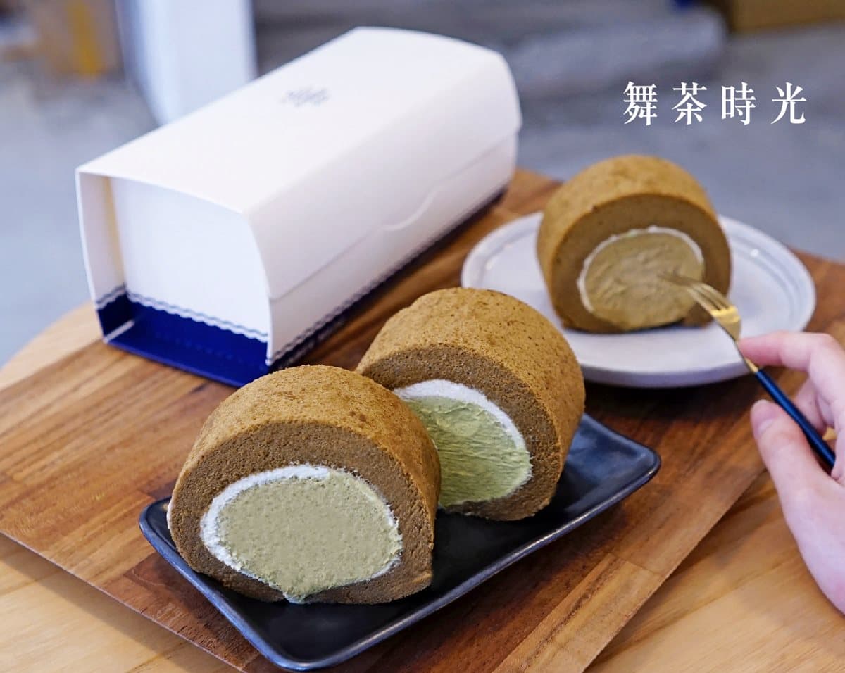 「鹹蛋黃」變甜點!金帛手製最新「月餅生乳捲」,夾入綠豆沙+鹹蛋黃 「鹹蛋黃」變甜點!金帛手製最新「月餅生乳捲」,夾入綠豆沙+鹹蛋黃