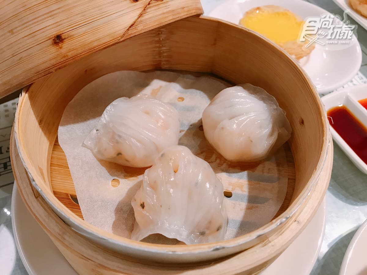 【新開店】港點控快衝!全台首創「松露蝦餃」、超美「千層蛋撻」超欠拍網美茶餐廳這裡吃 【新開店】港點控快衝!全台首創「松露蝦餃」、超美「千層蛋撻」超欠拍網美茶餐廳這裡吃