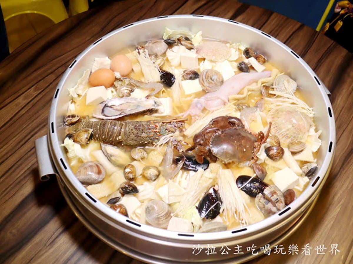【新開店】肉品買一送一!首爾超人氣蒸籠海鮮鍋登台,大閘蟹、人蔘雞一起入鍋 【新開店】肉品買一送一!首爾超人氣蒸籠海鮮鍋登台,大閘蟹、人蔘雞一起入鍋