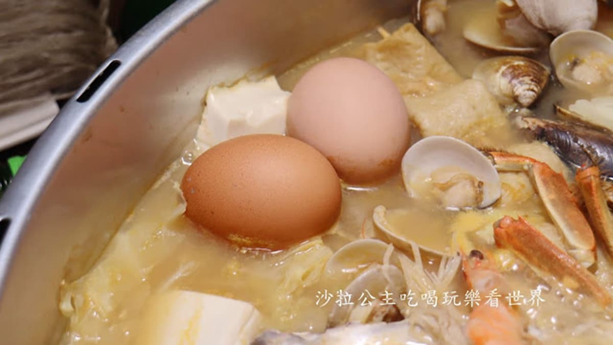 【新開店】肉品買一送一!首爾超人氣蒸籠海鮮鍋登台,大閘蟹、人蔘雞一起入鍋 【新開店】肉品買一送一!首爾超人氣蒸籠海鮮鍋登台,大閘蟹、人蔘雞一起入鍋