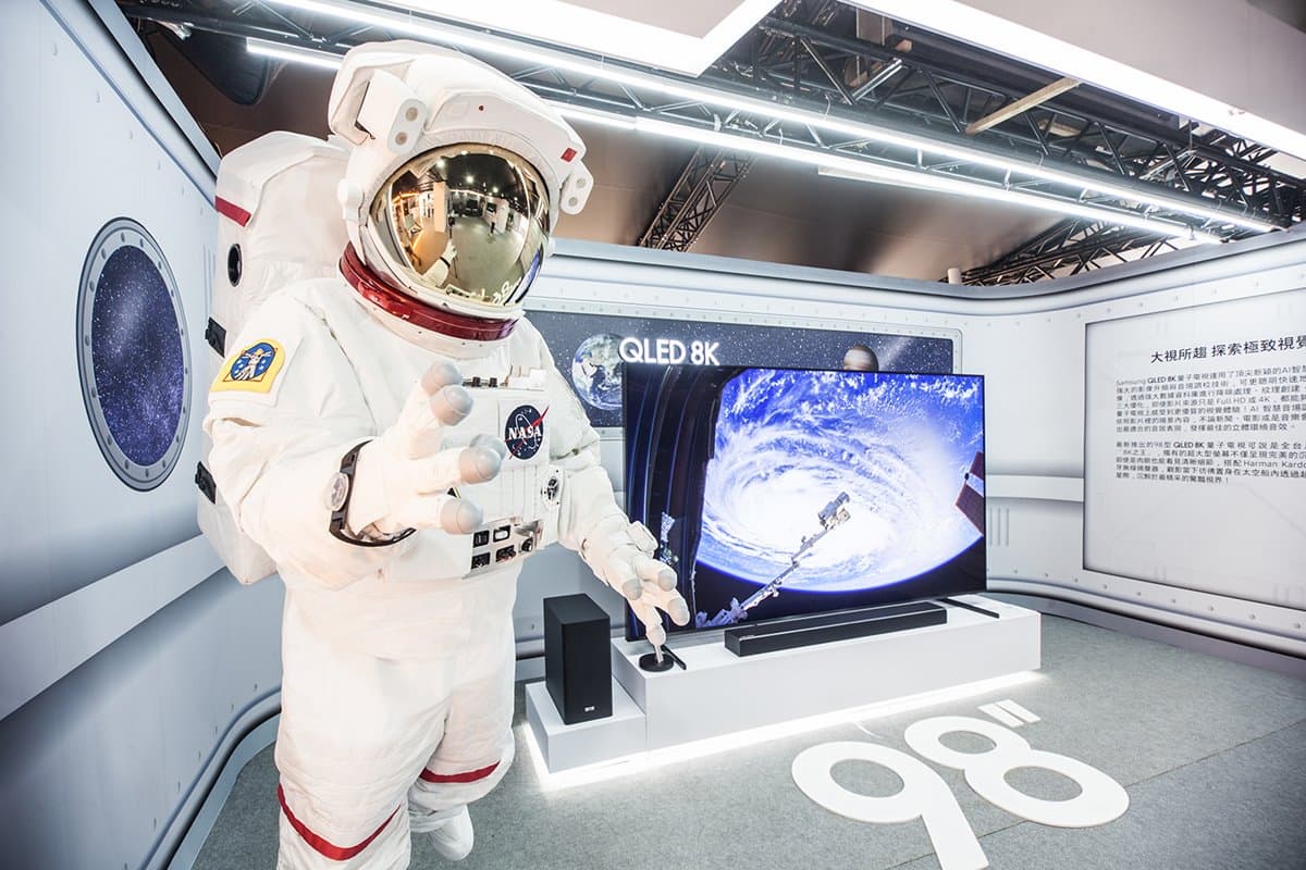 【抽電視】看展免費喝!萬波最新「紫米芋圓酪酪」,加碼抽「三星43吋8K電視」 【抽電視】看展免費喝!萬波最新「紫米芋圓酪酪」,加碼抽「三星43吋8K電視」