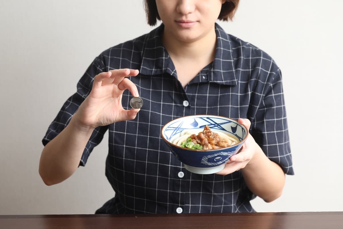 快拿證件!這家餐廳限定三天「10月壽星10元吃麵」,日式烏龍麵比泡麵還便宜了 快拿證件!這家餐廳限定三天「10月壽星10元吃麵」,日式烏龍麵比泡麵還便宜了