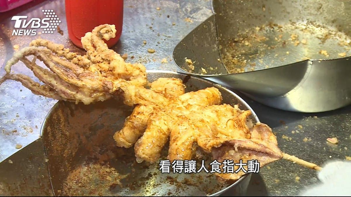 瑞豐夜市PTT鄉民推→酥炸大魷魚始祖、10元硬幣厚雞排、只賣2天臭豆腐 瑞豐夜市PTT鄉民推→酥炸大魷魚始祖、10元硬幣厚雞排、只賣2天臭豆腐