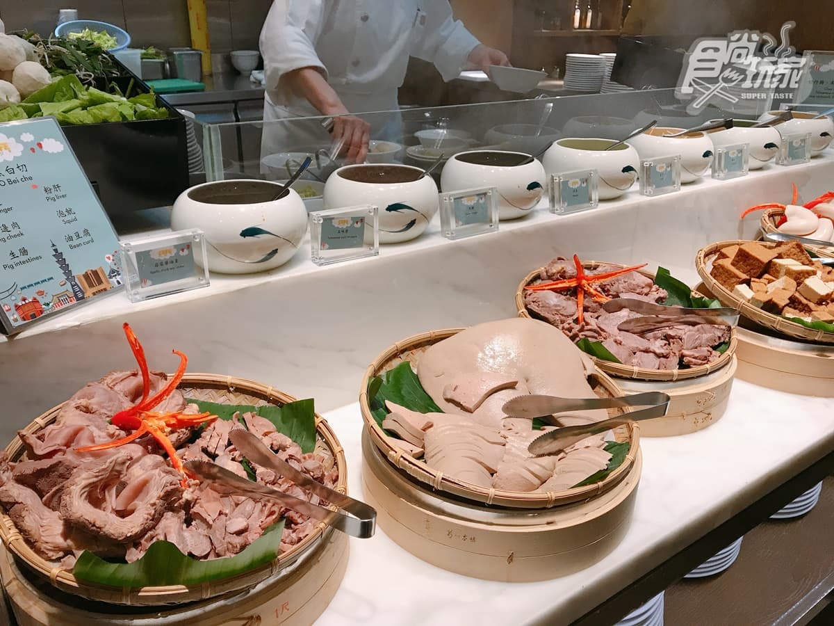 首創「夜市吃到飽」!這家Buffet一次吃遍全台小吃,大腸包小腸、珍奶喝到飽 首創「夜市吃到飽」!這家Buffet一次吃遍全台小吃,大腸包小腸、珍奶喝到飽