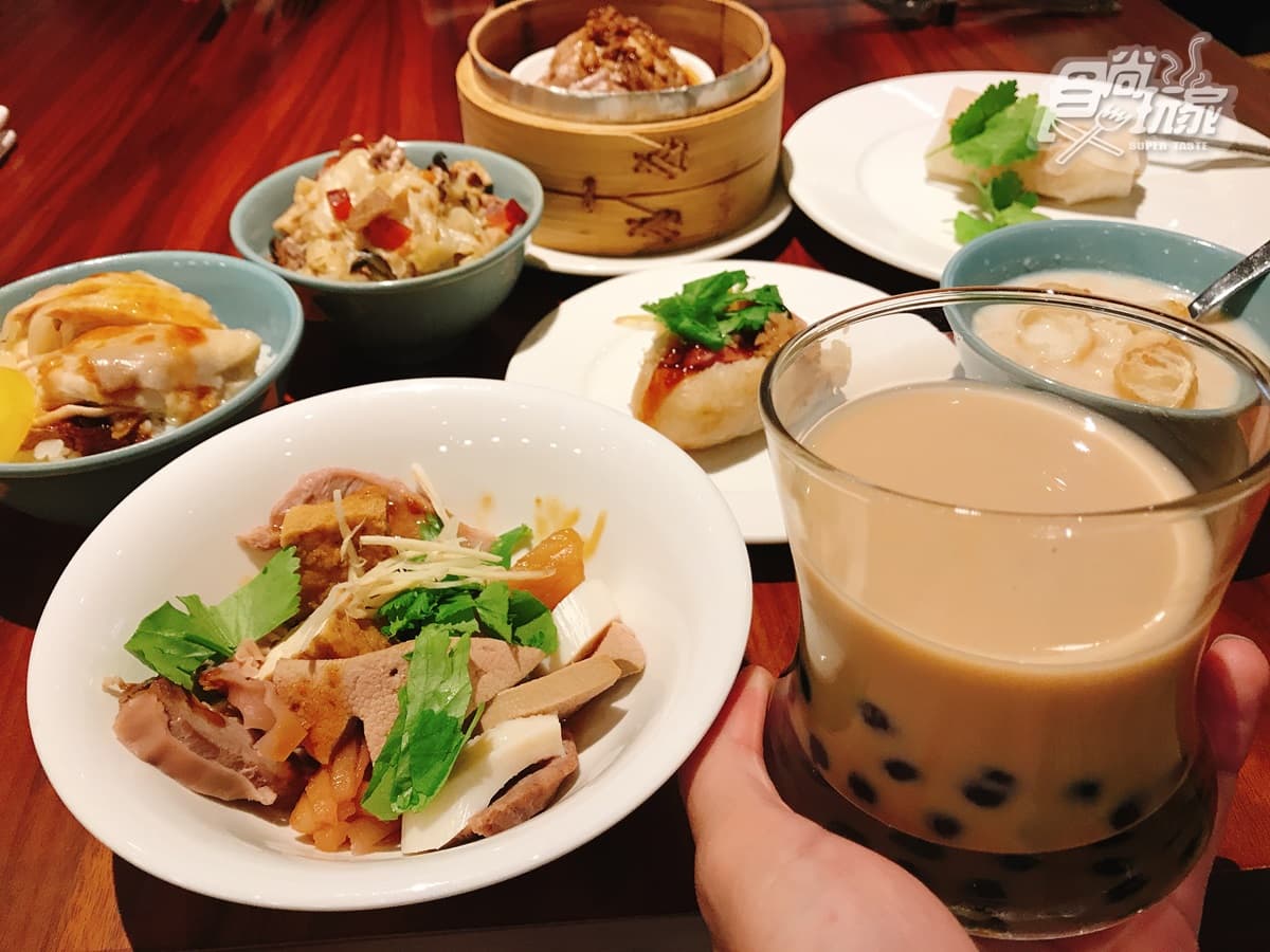 首創「夜市吃到飽」!這家Buffet一次吃遍全台小吃,大腸包小腸、珍奶喝到飽 首創「夜市吃到飽」!這家Buffet一次吃遍全台小吃,大腸包小腸、珍奶喝到飽