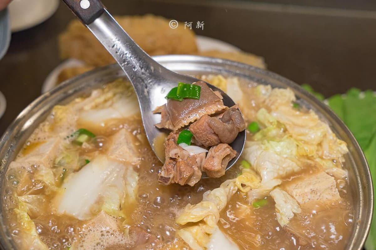 補冬必吃!北中南8家羊肉爐名店:鴛鴦雙羊鍋、努比亞山羊、20多種中藥湯頭 補冬必吃!北中南8家羊肉爐名店:鴛鴦雙羊鍋、努比亞山羊、20多種中藥湯頭