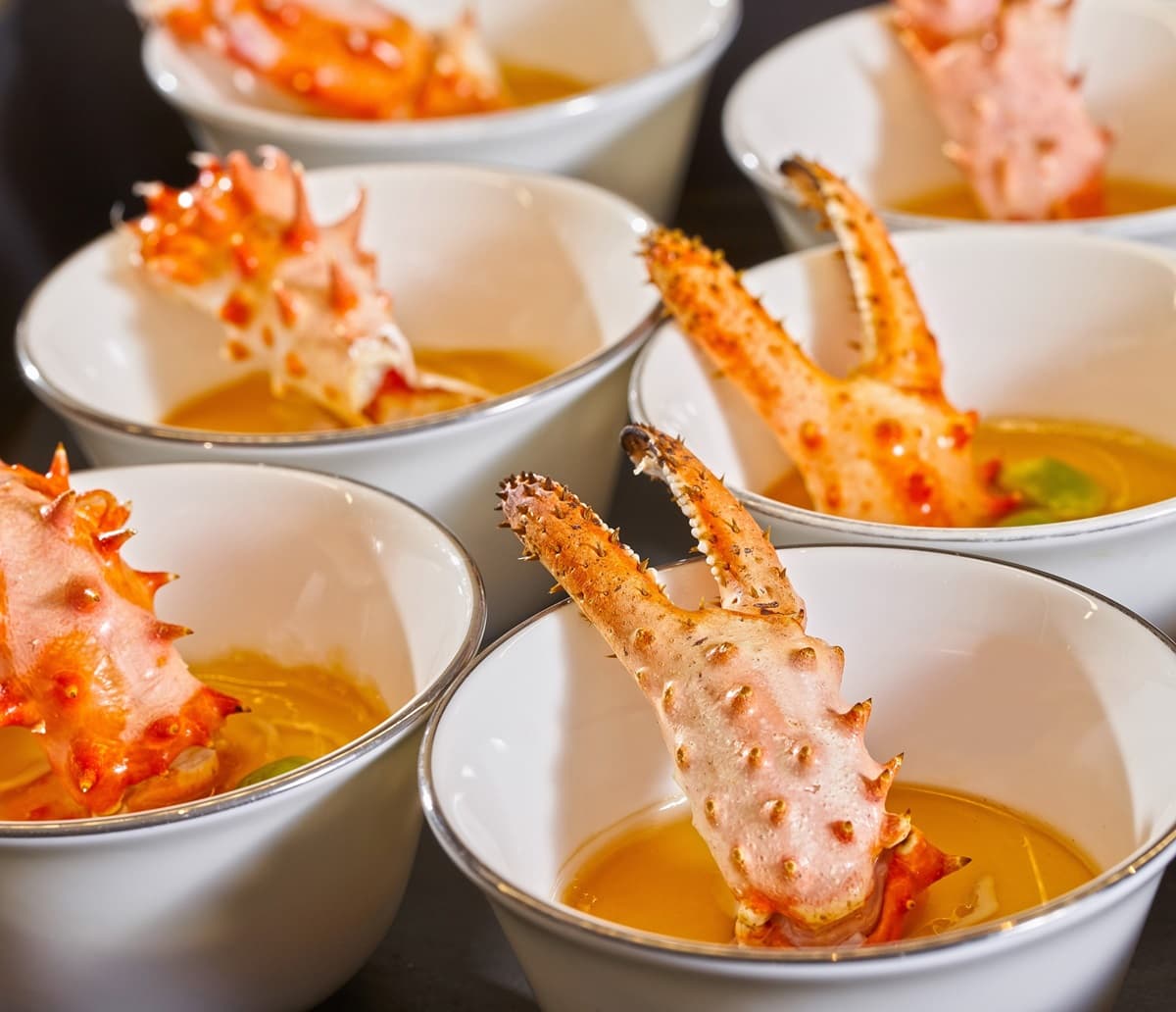 超狂「全世界螃蟹吃到飽」!帝王蟹、松葉蟹全吃到,還有海鮮飯桌邊服務 超狂「全世界螃蟹吃到飽」!帝王蟹、松葉蟹全吃到,還有海鮮飯桌邊服務