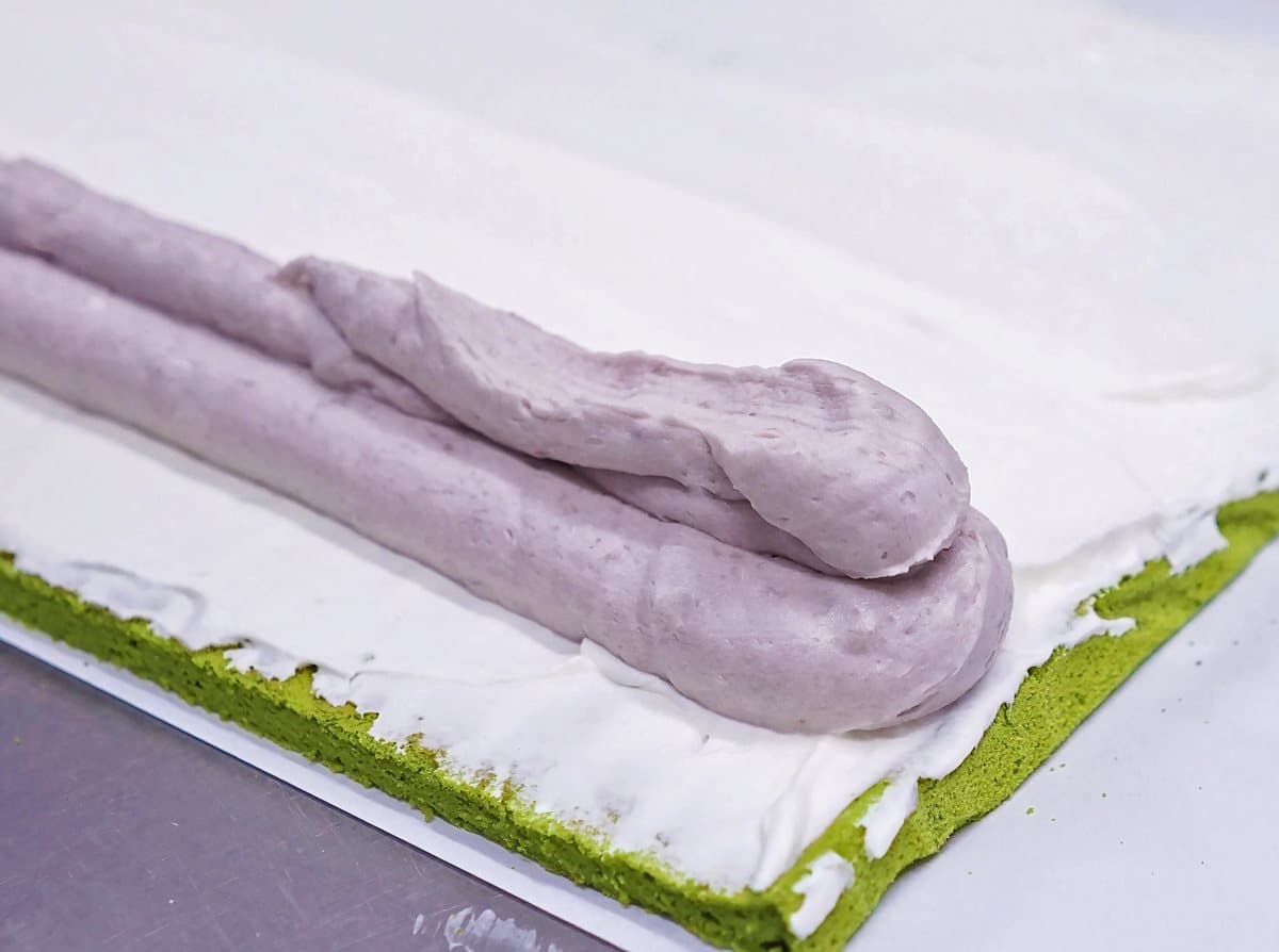 滿滿芋泥!金帛手製最新「抹茶芋泥生乳捲」重磅回歸,任3條最多省297元 滿滿芋泥!金帛手製最新「抹茶芋泥生乳捲」重磅回歸,任3條最多省297元