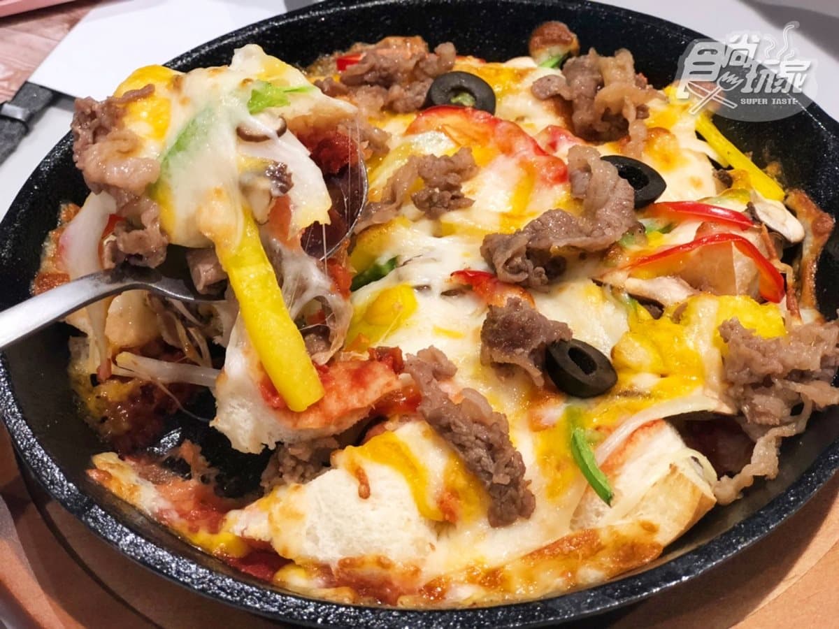 【新開店】嗑韓式炸雞了!韓劇鬼怪最愛「bb.q CHICKEN餐廳」登台,50道韓食每道都想試 【新開店】嗑韓式炸雞了!韓劇鬼怪最愛「bb.q CHICKEN餐廳」登台,50道韓食每道都想試