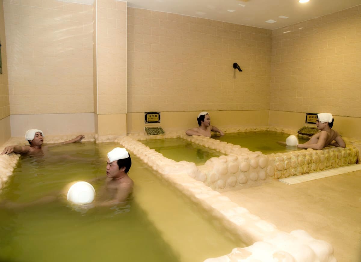 北投都是湯!先泡這10家:全球唯二「青磺泉」、三色風呂、雪景溫泉 北投都是湯!先泡這10家:全球唯二「青磺泉」、三色風呂、雪景溫泉