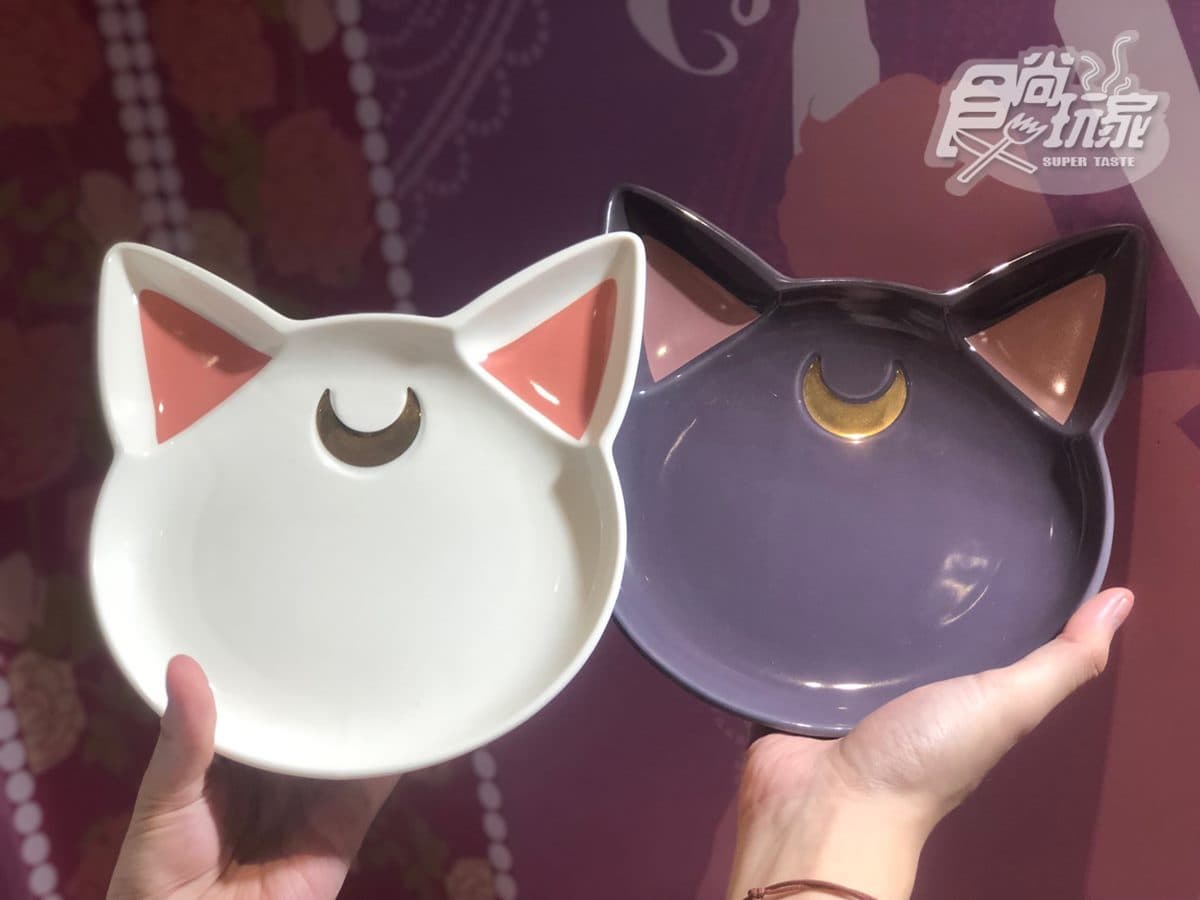 美戰迷朝聖囉!美少女戰士快閃店進百貨,先搶「變身充電器」 美戰迷朝聖囉!美少女戰士快閃店進百貨,先搶「變身充電器」