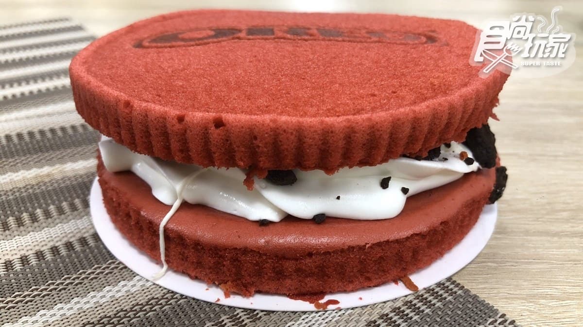 超大「紅絲絨OREO」限定快閃!衝全聯買甜點,還有超獵奇「麻辣口味」快搶 超大「紅絲絨OREO」限定快閃!衝全聯買甜點,還有超獵奇「麻辣口味」快搶