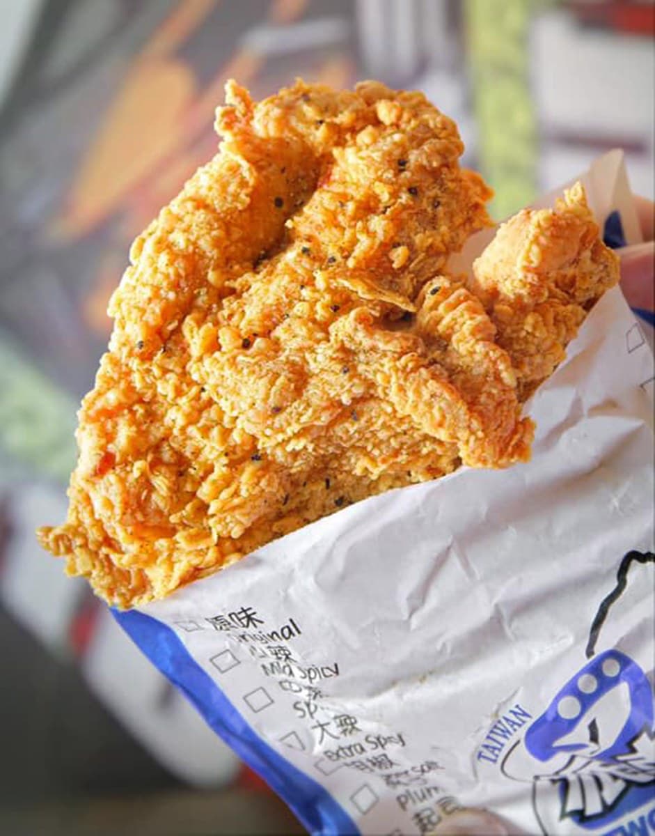 誰是雞排霸主?PTT網友公認這2家皮脆肉厚,小編加碼推北中南10家 誰是雞排霸主?PTT網友公認這2家皮脆肉厚,小編加碼推北中南10家