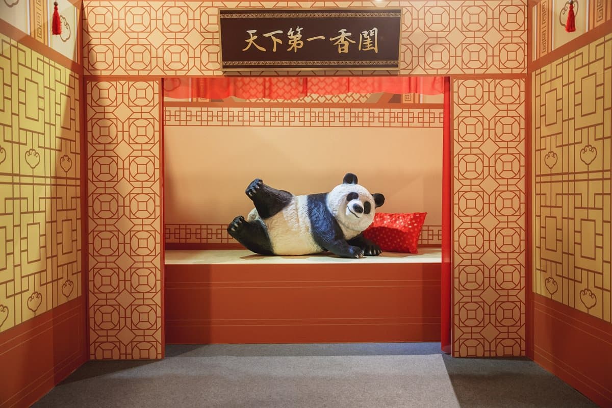 免費入場!朝隈俊男「Animal Life穿越時代城」展,先搶獨家喝醉動物公仔 免費入場!朝隈俊男「Animal Life穿越時代城」展,先搶獨家喝醉動物公仔