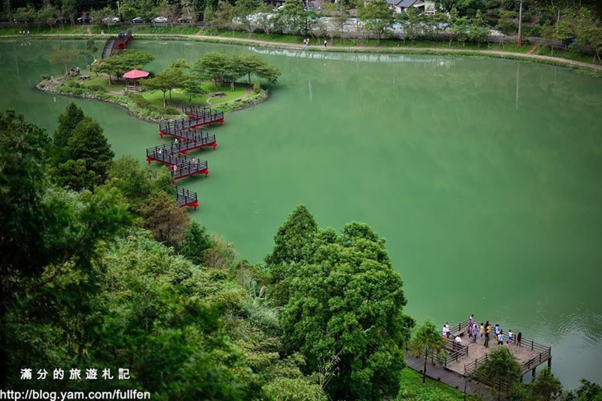 隨便拍都美!宜蘭4大免費打卡點:森林古堡風涼亭、海天一線觀海祕境、紅橋抹茶湖 隨便拍都美!宜蘭4大免費打卡點:森林古堡風涼亭、海天一線觀海祕境、紅橋抹茶湖