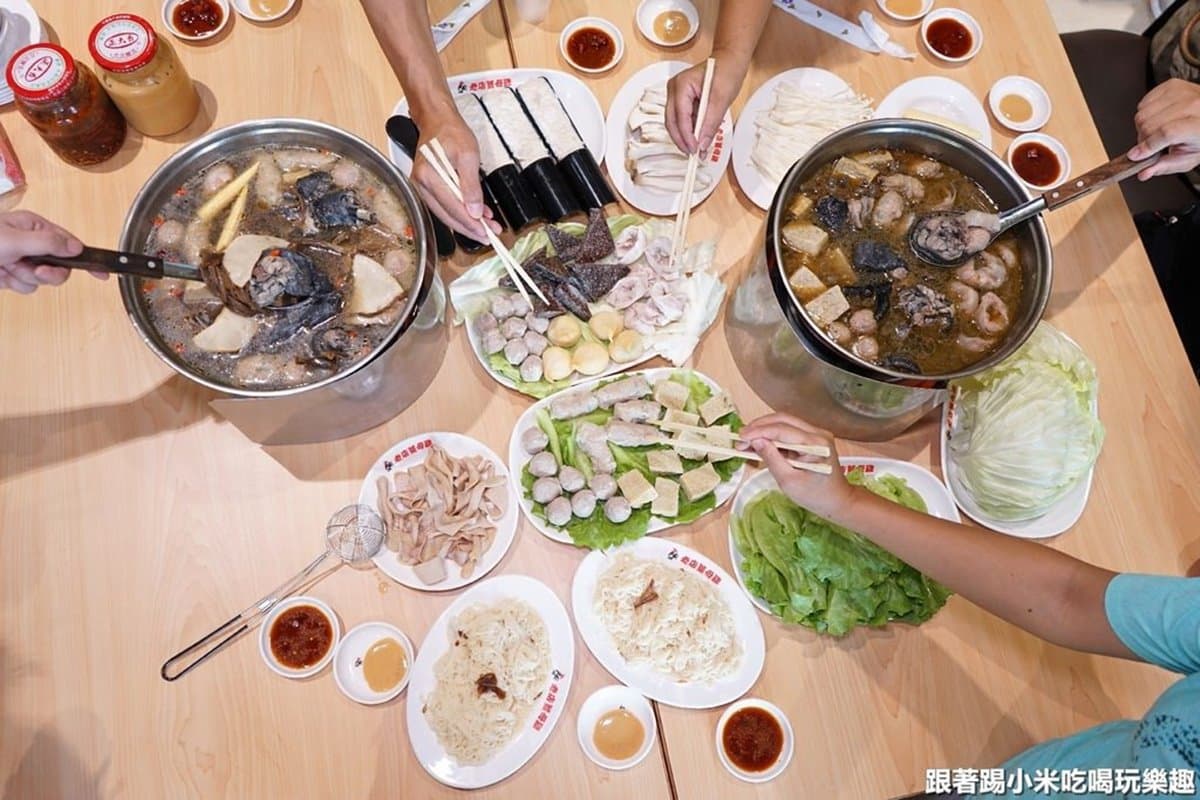 新竹人冷天最愛這味!5家人氣食補:狀元雞、炭燒薑母鴨、藥膳鴛鴦鍋 新竹人冷天最愛這味!5家人氣食補:狀元雞、炭燒薑母鴨、藥膳鴛鴦鍋