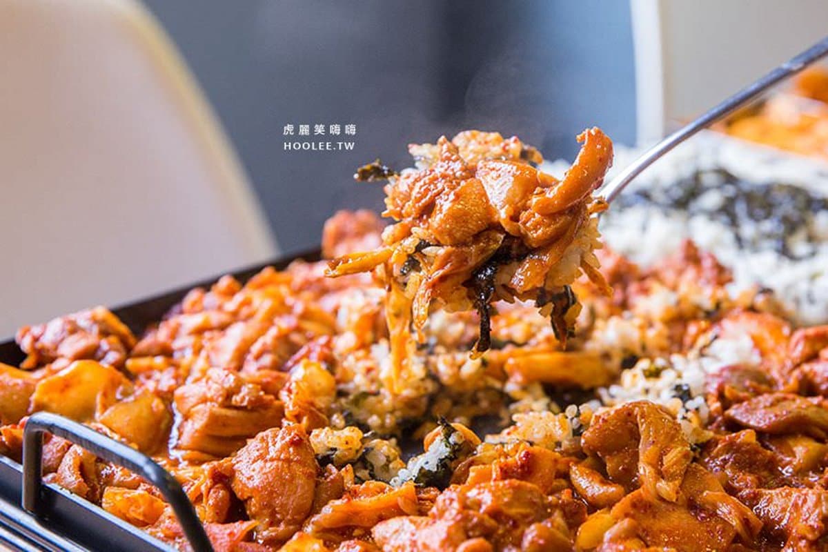去不了韓國就來這裡!高雄6間韓式創意料理:告白系辣炒雞排、漂浮炸醬麵 去不了韓國就來這裡!高雄6間韓式創意料理:告白系辣炒雞排、漂浮炸醬麵