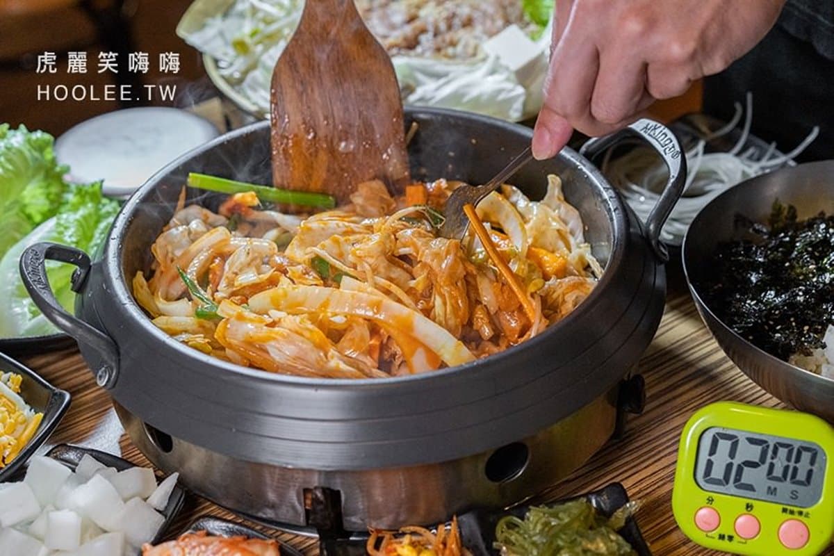 去不了韓國就來這裡!高雄6間韓式創意料理:告白系辣炒雞排、漂浮炸醬麵 去不了韓國就來這裡!高雄6間韓式創意料理:告白系辣炒雞排、漂浮炸醬麵