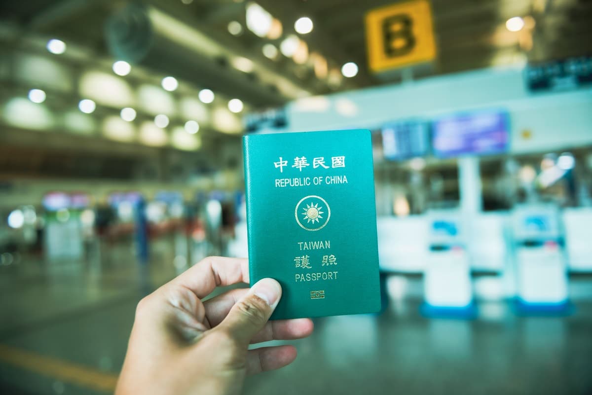 一入境就買得到!21日起「5間機場開賣口罩」,免稅店「無償代售」成人3片50元 一入境就買得到!21日起「5間機場開賣口罩」,免稅店「無償代售」成人3片50元