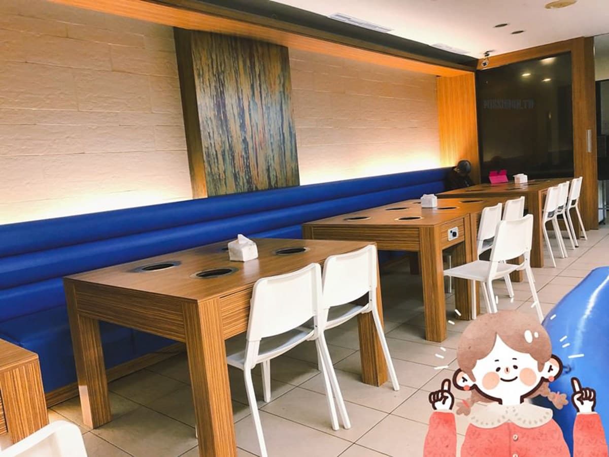 台中夜貓族必吃!中華路夜市5家凌晨系美食:超唰嘴鹹蛋中卷、只開2天大麵羹 台中夜貓族必吃!中華路夜市5家凌晨系美食:超唰嘴鹹蛋中卷、只開2天大麵羹