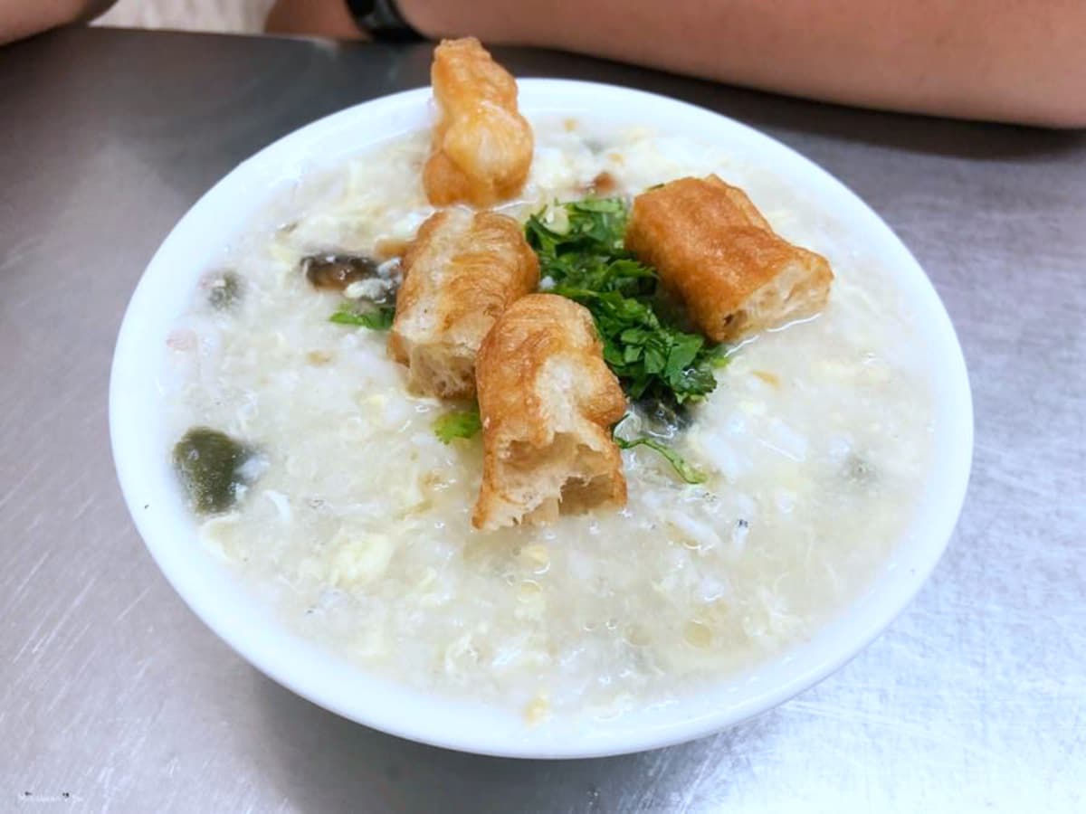 台中夜貓族必吃!中華路夜市5家凌晨系美食:超唰嘴鹹蛋中卷、只開2天大麵羹 台中夜貓族必吃!中華路夜市5家凌晨系美食:超唰嘴鹹蛋中卷、只開2天大麵羹
