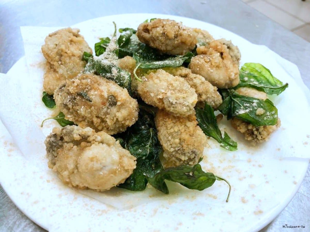 台中夜貓族必吃!中華路夜市5家凌晨系美食:超唰嘴鹹蛋中卷、只開2天大麵羹 台中夜貓族必吃!中華路夜市5家凌晨系美食:超唰嘴鹹蛋中卷、只開2天大麵羹
