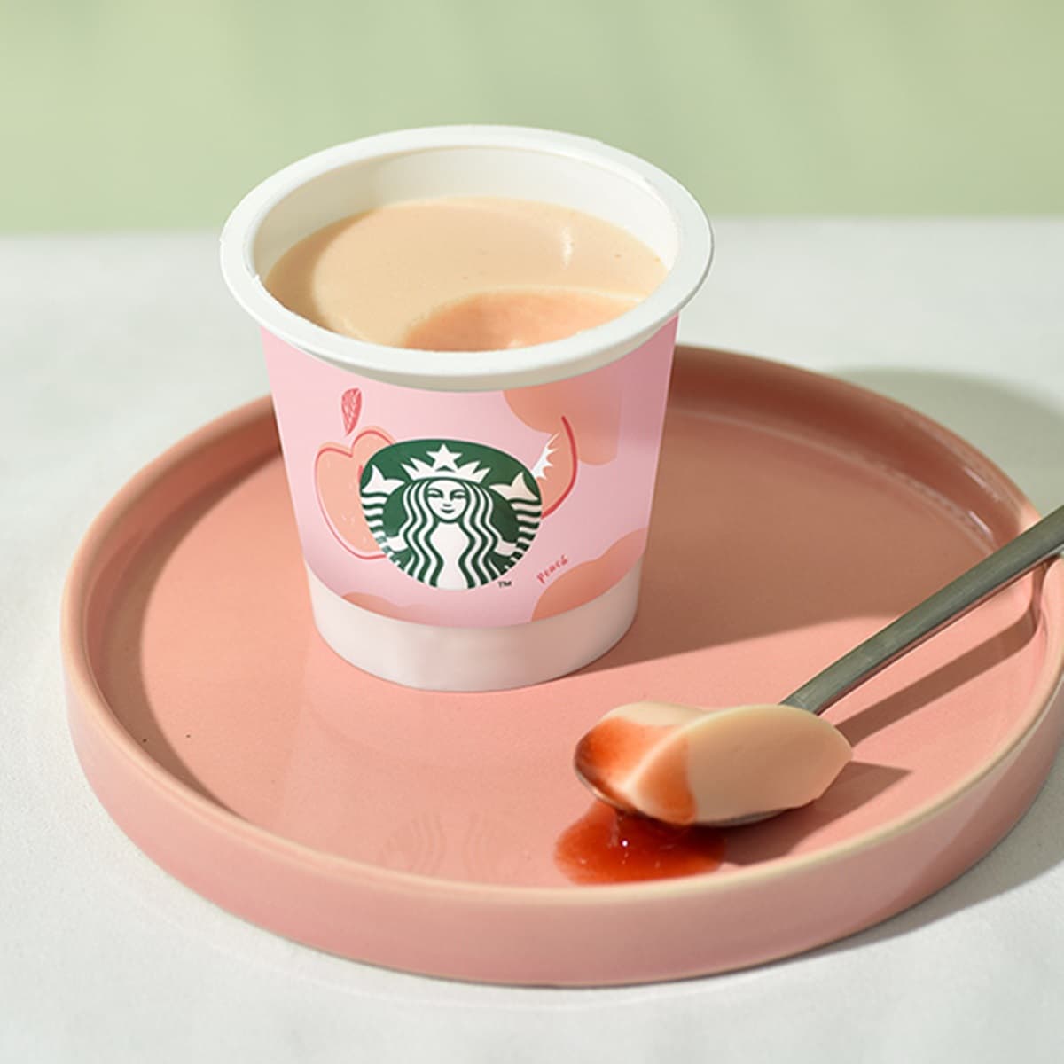 星粉必衝3款「星冰茶」這時喝!超美粉紅色「水蜜桃布丁」,想當網美快去搶 星粉必衝3款「星冰茶」這時喝!超美粉紅色「水蜜桃布丁」,想當網美快去搶