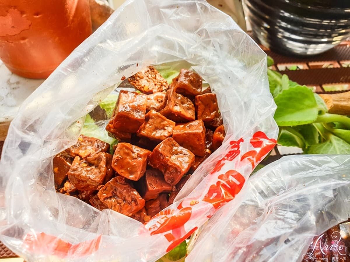 【新開店】不用擠!花園夜市傳奇「二師兄古早味滷味」開店,夯品「三杯米血」可宅配 【新開店】不用擠!花園夜市傳奇「二師兄古早味滷味」開店,夯品「三杯米血」可宅配