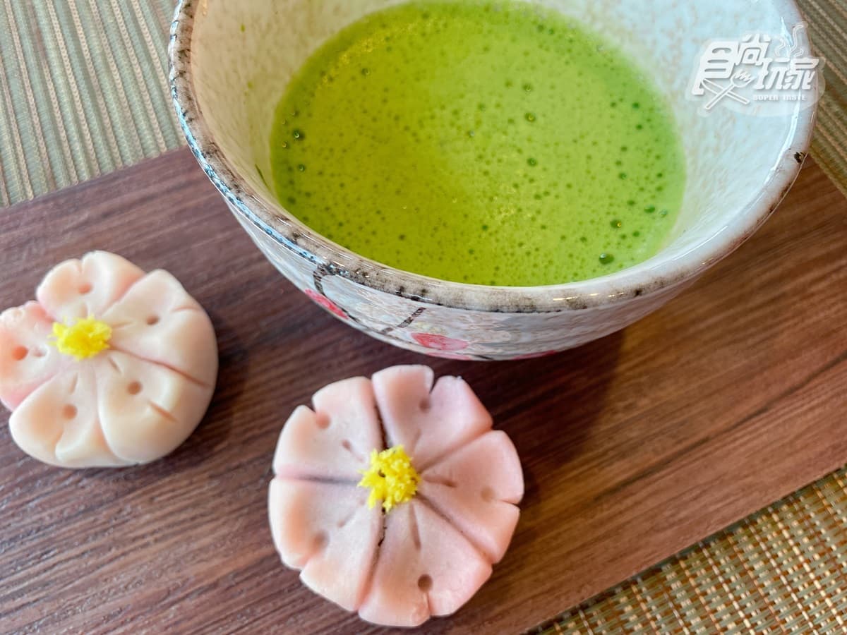 一次玩遍「台版京都、奈良」!全台唯一日式園區飯店,房間能泡湯、被梅花鹿包圍 一次玩遍「台版京都、奈良」!全台唯一日式園區飯店,房間能泡湯、被梅花鹿包圍