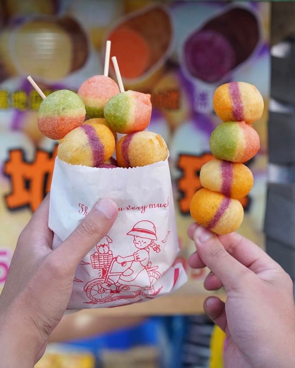 國民小吃化身IG打卡美食!「三色地瓜球」好吃更好拍,竟還有抹茶、西瓜、火龍果口味 國民小吃化身IG打卡美食!「三色地瓜球」好吃更好拍,竟還有抹茶、西瓜、火龍果口味