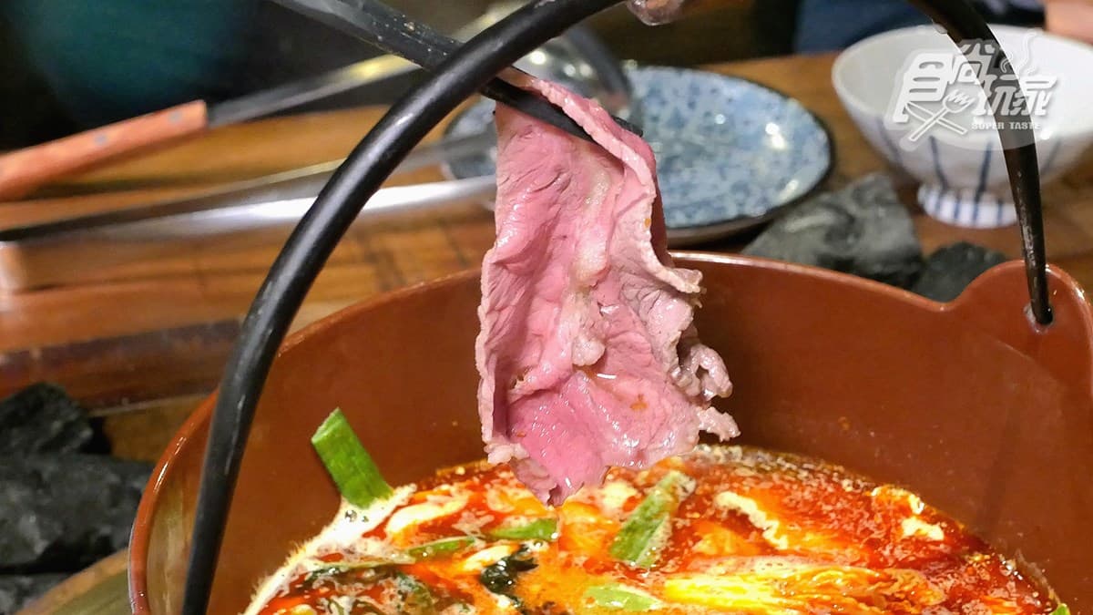 900元就能吃日本和牛燒肉套餐!信義區神祕餐廳只有10座位,鍋物、燒肉通包 900元就能吃日本和牛燒肉套餐!信義區神祕餐廳只有10座位,鍋物、燒肉通包