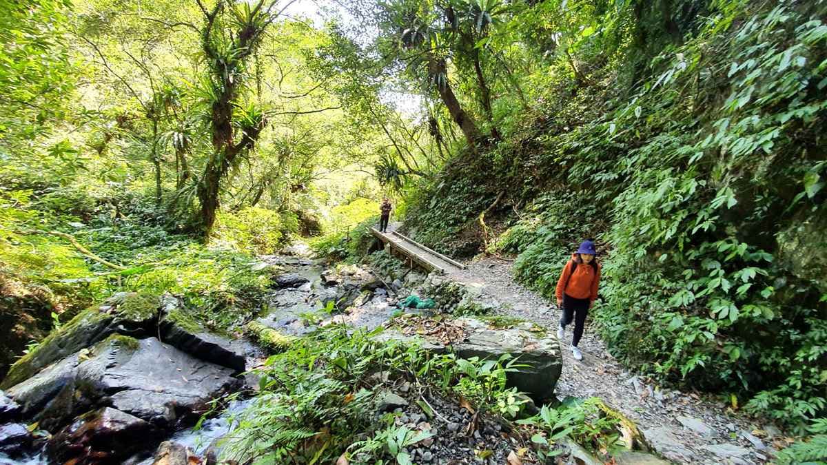 網美們你確定要爬「抹茶山」?和小林賢伍一起賞抹茶冰淇淋,發現4個真相 網美們你確定要爬「抹茶山」?和小林賢伍一起賞抹茶冰淇淋,發現4個真相