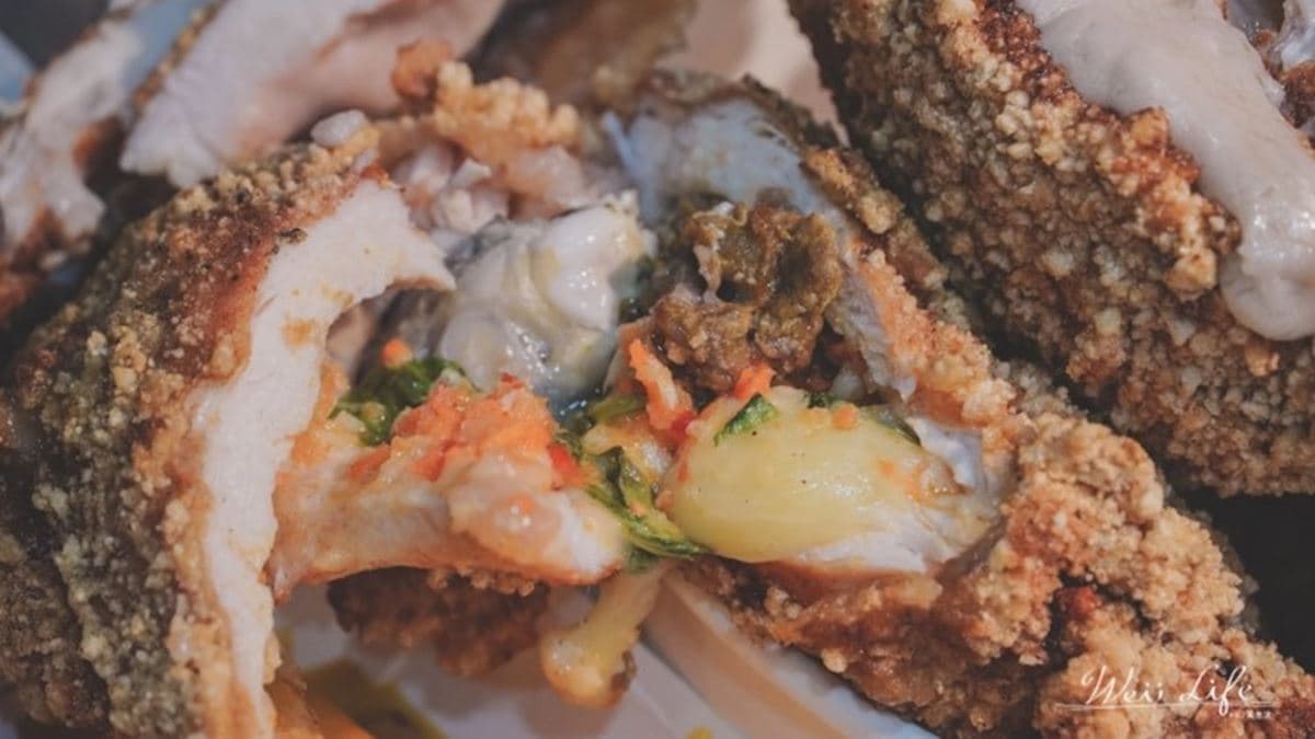 炸物控快衝宜蘭!浮誇雞排包滿滿芋泥餡,芝麻球一口咬下就爆漿 炸物控快衝宜蘭!浮誇雞排包滿滿芋泥餡,芝麻球一口咬下就爆漿