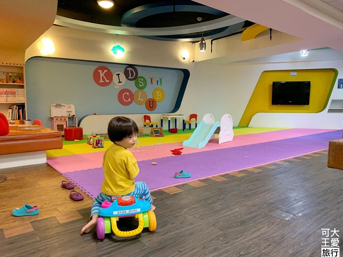 玩瘋了!1.8折起入住3間遊戲主題親子飯店:大富翁主題房、Switch交誼廳 玩瘋了!1.8折起入住3間遊戲主題親子飯店:大富翁主題房、Switch交誼廳